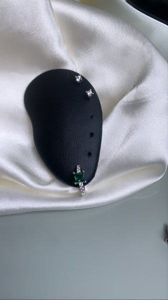 Desiree (Single Earring)