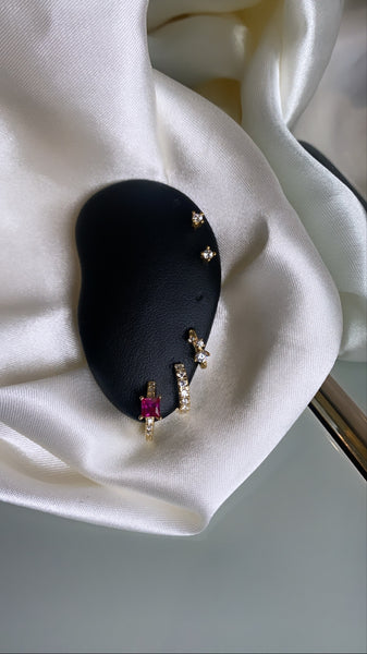 Desiree (Single Earring)