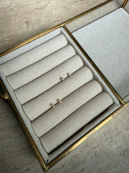 Double Diamond Stud