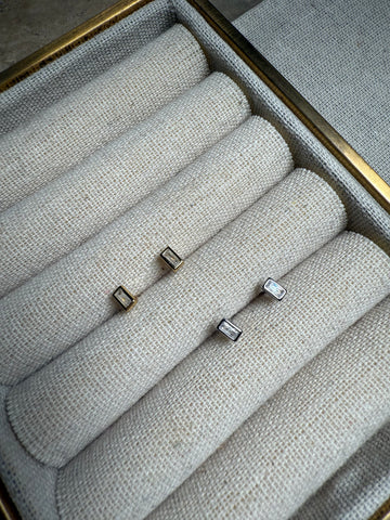 Baguette Stud