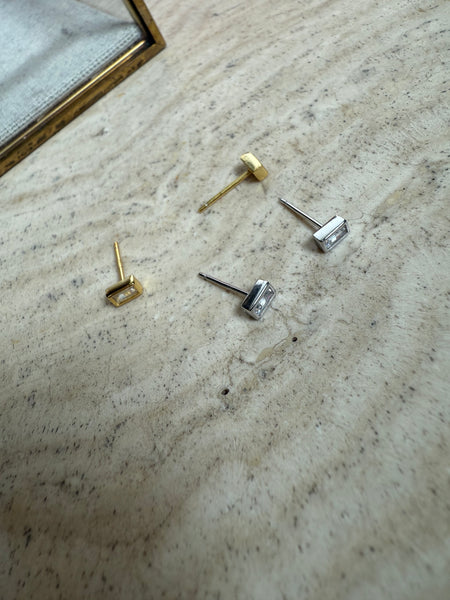 Baguette Stud