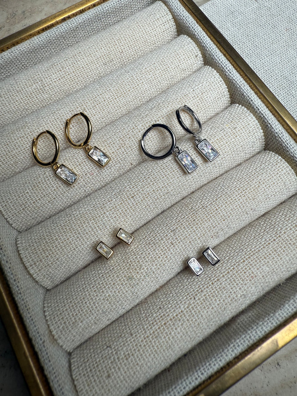 Baguette Stud