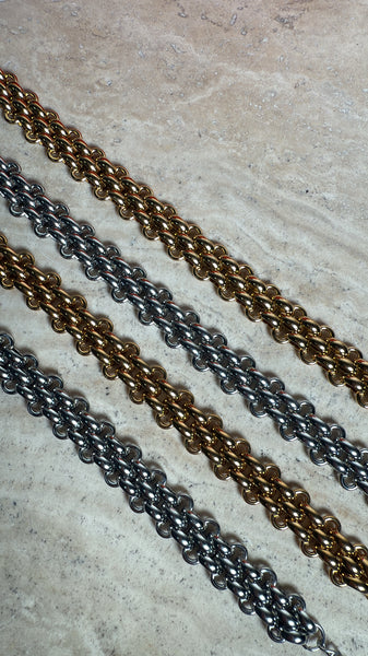 Ebony Chain (New In Silver)