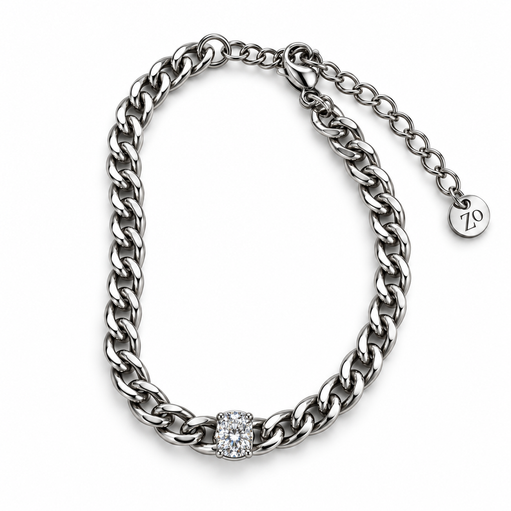 Silver Darla Cuban bracelet with one full diamond detail