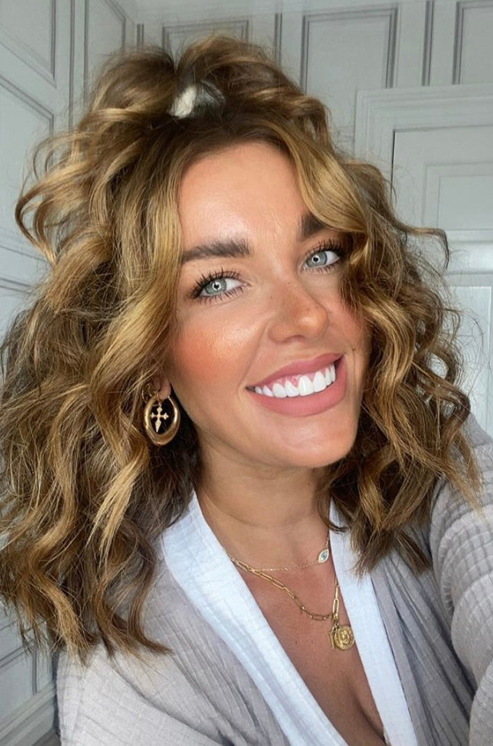 Tara Cross
